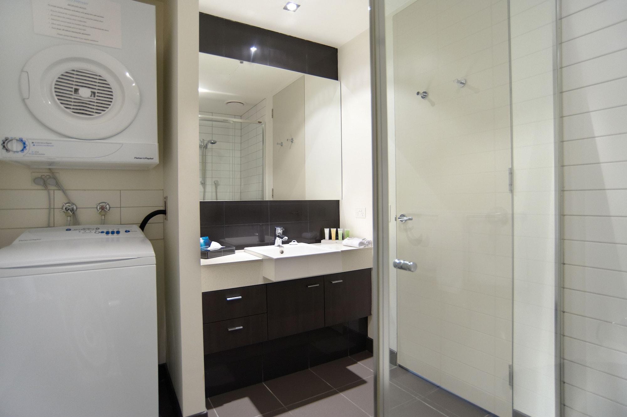 Amity Apartment Hotels Melbourne Exterior photo