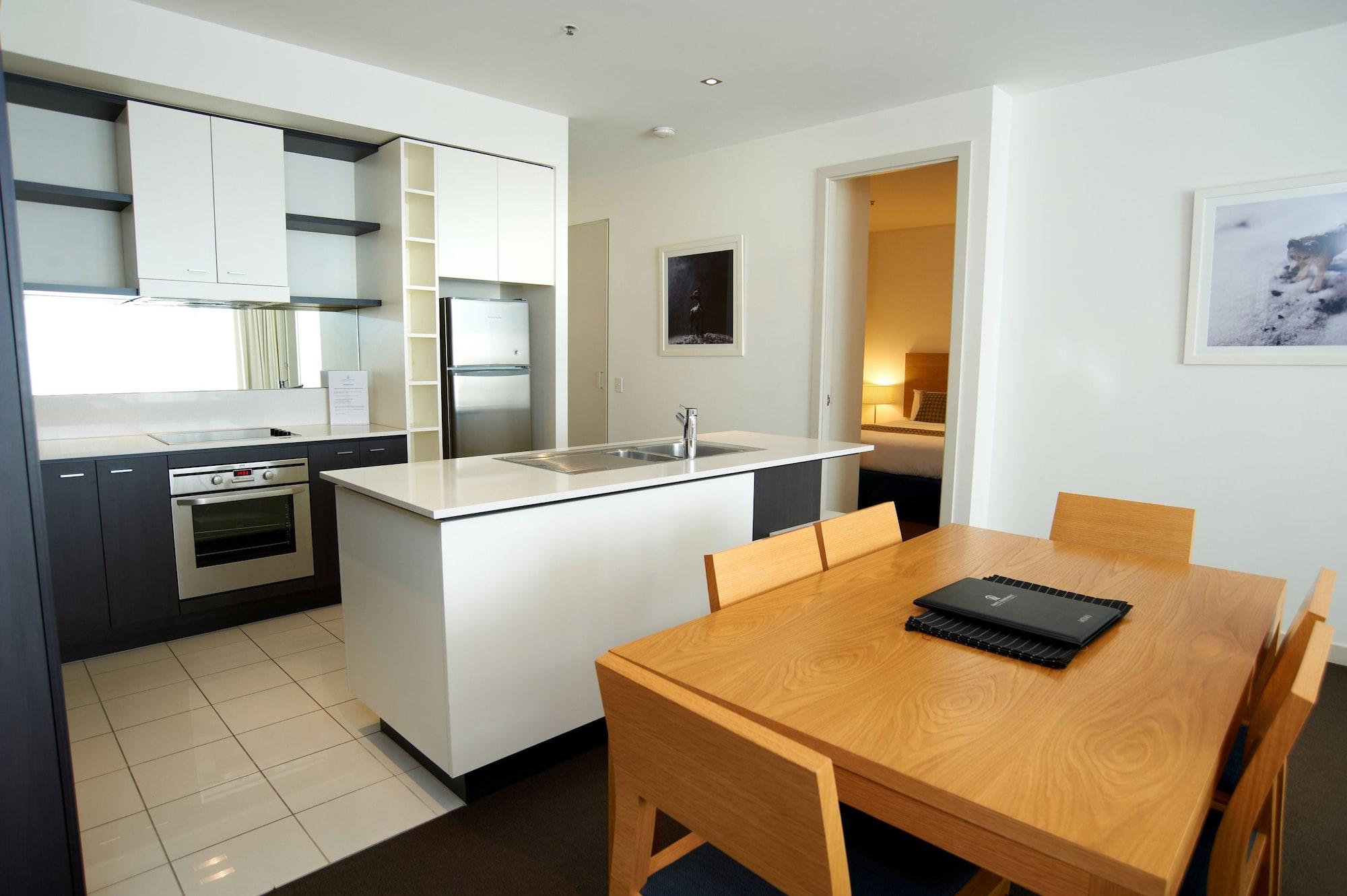 Amity Apartment Hotels Melbourne Exterior photo