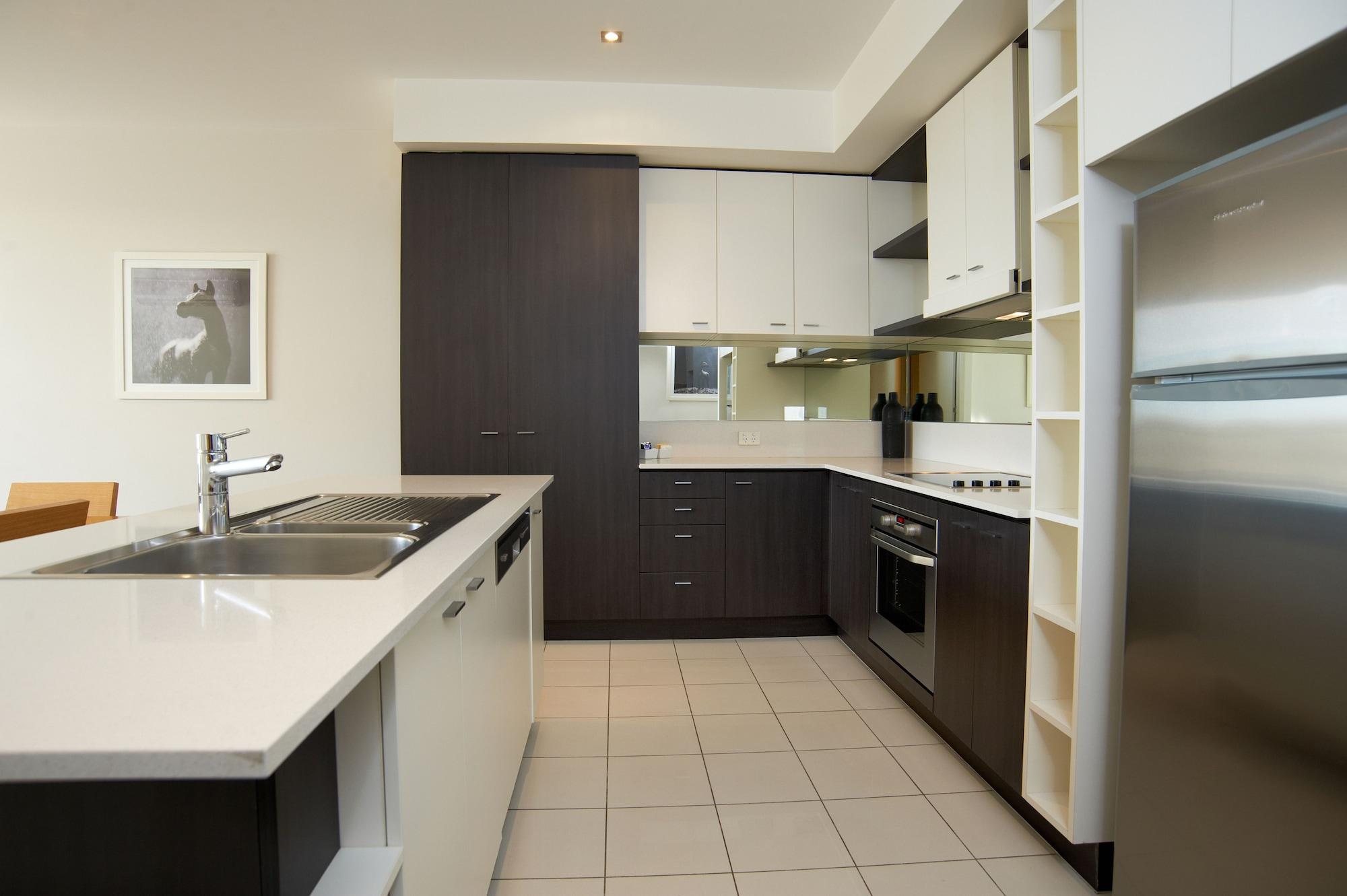 Amity Apartment Hotels Melbourne Exterior photo