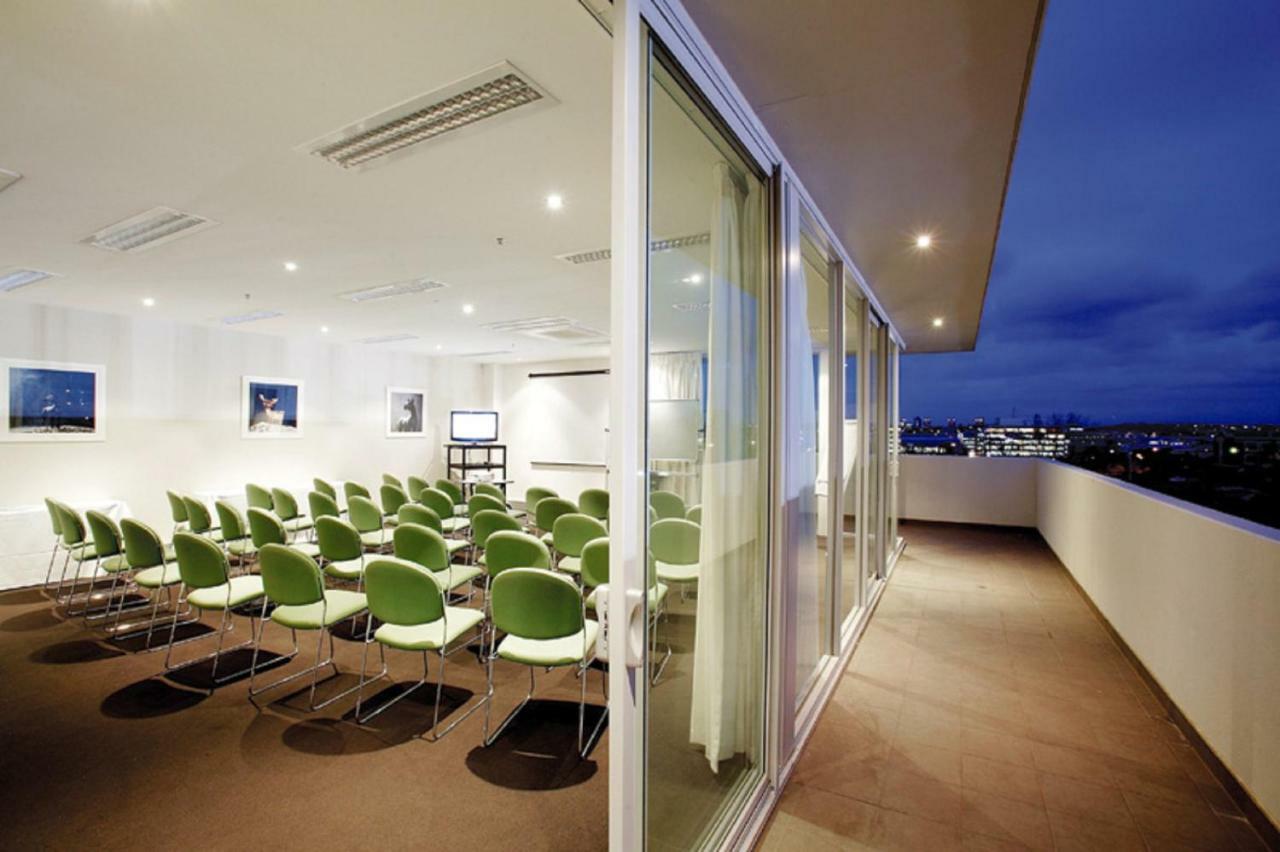 Amity Apartment Hotels Melbourne Exterior photo